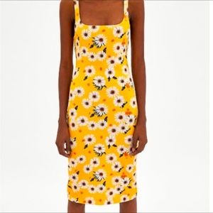 ZARA Trafaluc Yellow Daisy Print Midi Dress
